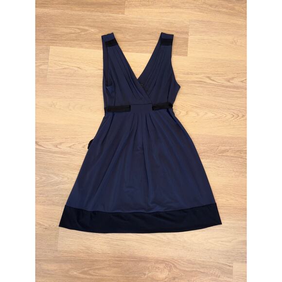 BCBGMaxazria black fit & flare wrap waist cocktail dress size 12 - Picture 1 of 5
